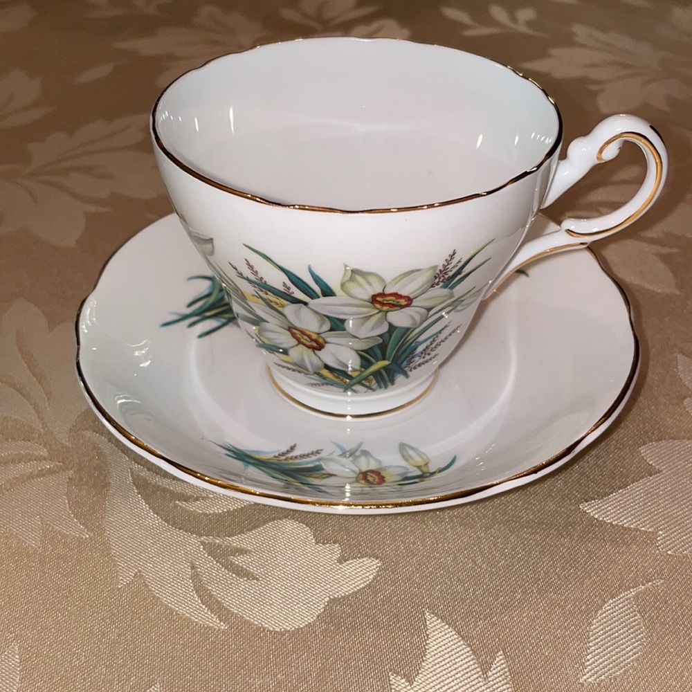 Regency English Bone China Tea Cup